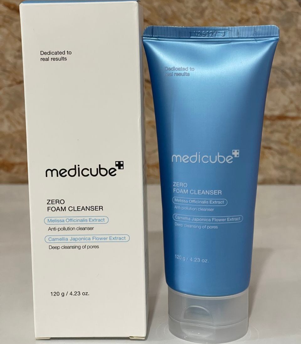 فوم شستشوی کنترل منافذ مدی کیوب Medicube